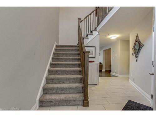 1880 Sedgefield Row, London, ON - Indoor Photo Showing Other Room