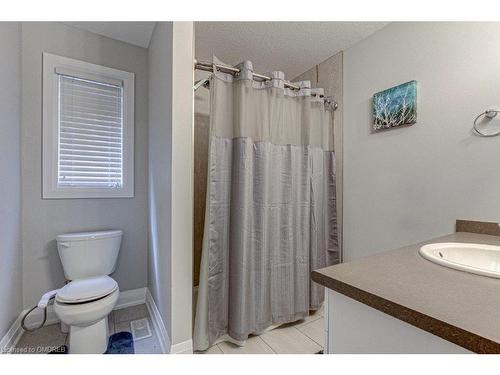 1880 Sedgefield Row, London, ON - Indoor Photo Showing Bathroom