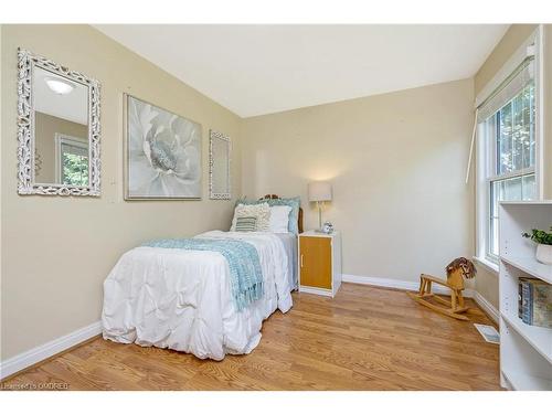 12284 Eighth Line, Halton Hills, ON - Indoor Photo Showing Bedroom