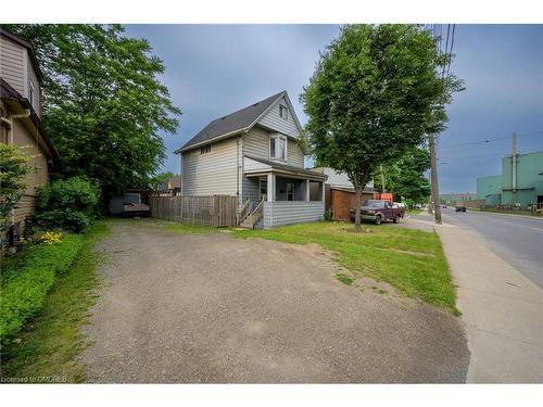 372 Beach Road, Hamilton, ON - Outdoor