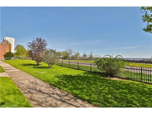 205C-5 East 36Th Street, Hamilton, ON - Outdoor With View