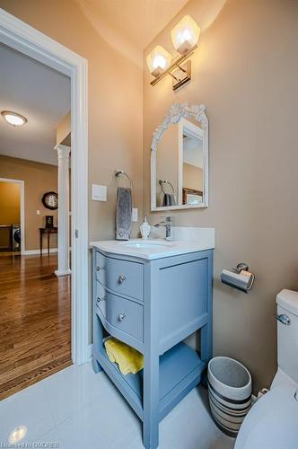 2240 Wuthering Heights Way, Oakville, ON - Indoor Photo Showing Bathroom