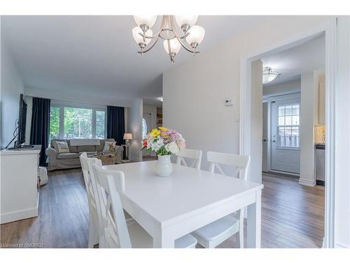 110 Orsett Street, Oakville, ON - Indoor Photo Showing Dining Room