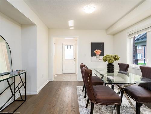 9 Leiterman Drive, Milton, ON - Indoor Photo Showing Dining Room