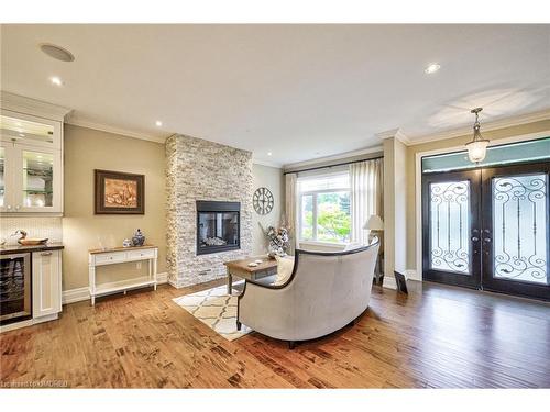 454 Valley Drive, Oakville, ON - Indoor Photo Showing Living Room With Fireplace