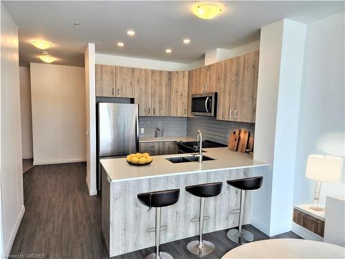 1001-104 Garment Street Street, Kitchener, ON - Indoor Photo Showing Kitchen With Double Sink