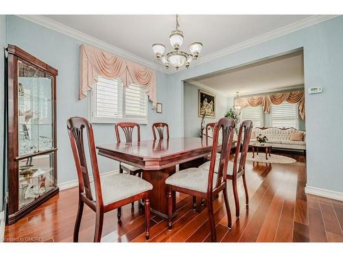1491 Princeton Crescent, Oakville, ON - Indoor Photo Showing Dining Room