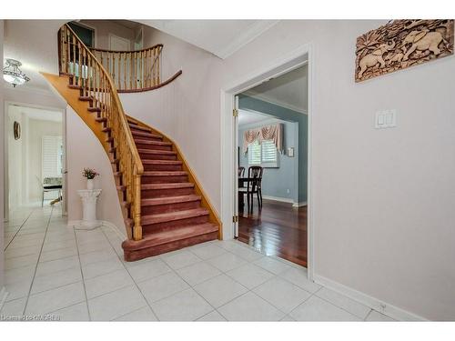 1491 Princeton Crescent, Oakville, ON - Indoor Photo Showing Other Room