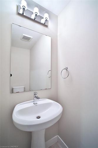 115-966 Battery Park, London, ON - Indoor Photo Showing Bathroom