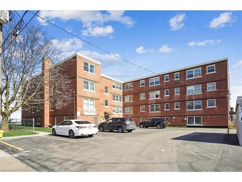 3A-5 East 36Th Street, Hamilton, ON - Outdoor With Facade