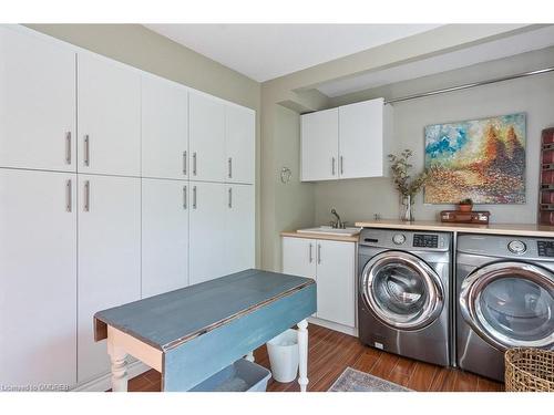 67-915 Inverhouse Drive, Mississauga, ON - Indoor Photo Showing Laundry Room