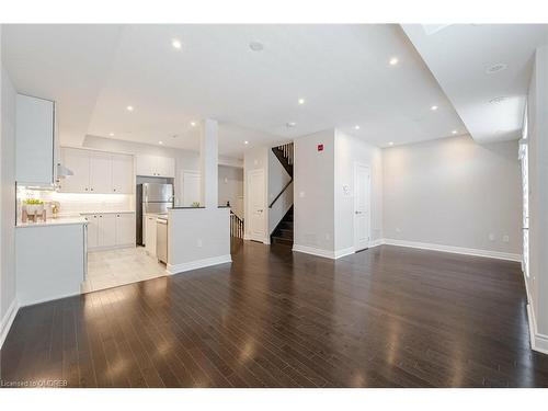 31-81 Armdale Road, Mississauga, ON - Indoor Photo Showing Kitchen