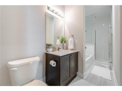 31-81 Armdale Road, Mississauga, ON - Indoor Photo Showing Bathroom