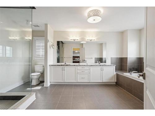 20 Island Grove, Brampton, ON - Indoor Photo Showing Bathroom