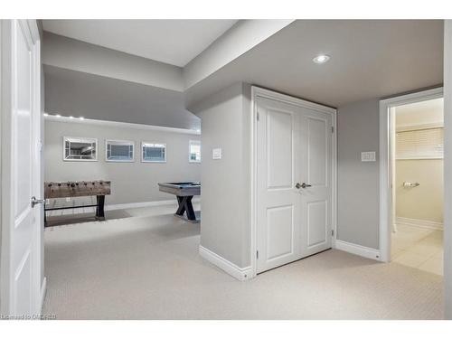 20 Island Grove, Brampton, ON - Indoor Photo Showing Other Room