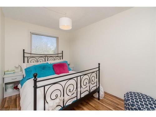 321 Michael Drive, Orangeville, ON - Indoor Photo Showing Bedroom