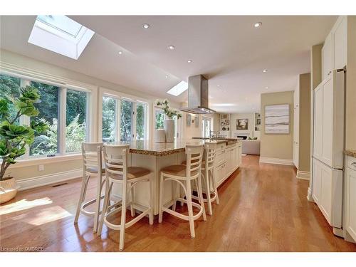 1735 Blythe Road, Mississauga, ON - Indoor Photo Showing Dining Room