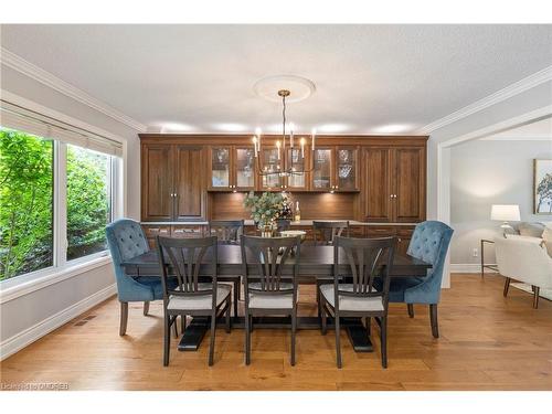 1297 Golden Meadow Trail, Oakville, ON - Indoor Photo Showing Dining Room