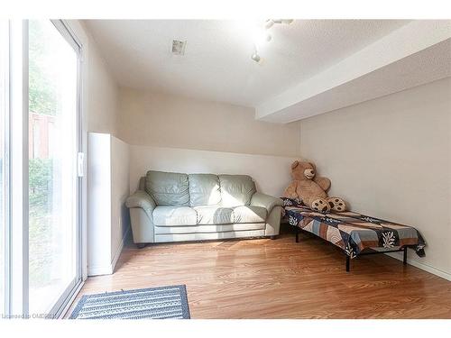 579 Kortright Road W, Guelph, ON - Indoor Photo Showing Other Room