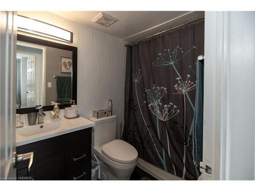 908-20 Edgecliff Golfway, Toronto, ON - Indoor Photo Showing Bathroom