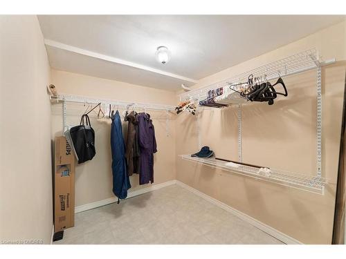 64-308 Silverbirch Boulevard, Hamilton, ON - Indoor With Storage