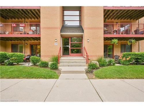 1114-1492 Pilgrims Way, Oakville, ON - Outdoor With Deck Patio Veranda