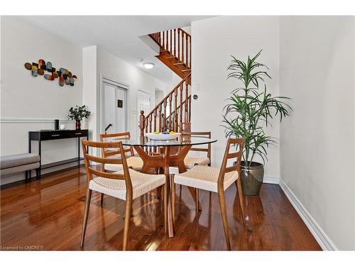 3357 Hayhurst Crescent, Oakville, ON - Indoor Photo Showing Dining Room