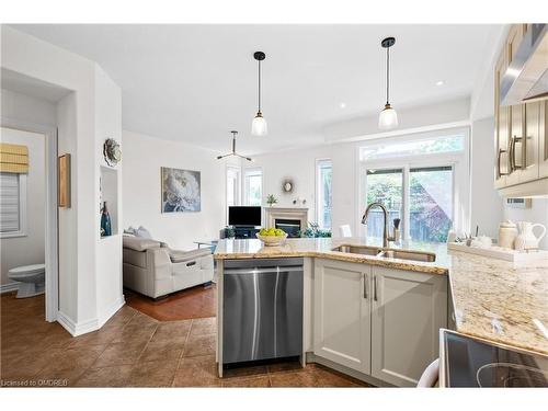 3357 Hayhurst Crescent, Oakville, ON - Indoor Photo Showing Kitchen With Double Sink