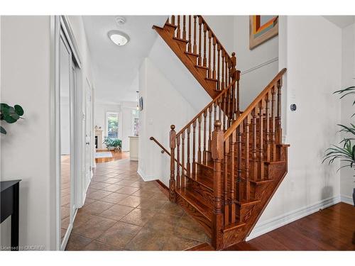 3357 Hayhurst Crescent, Oakville, ON - Indoor Photo Showing Other Room