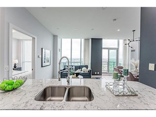 Ph2803-3985 Grand Park Drive, Mississauga, ON - Indoor Photo Showing Kitchen With Double Sink