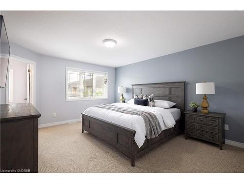 7-615 Rymal Road E, Hamilton, ON - Indoor Photo Showing Bedroom