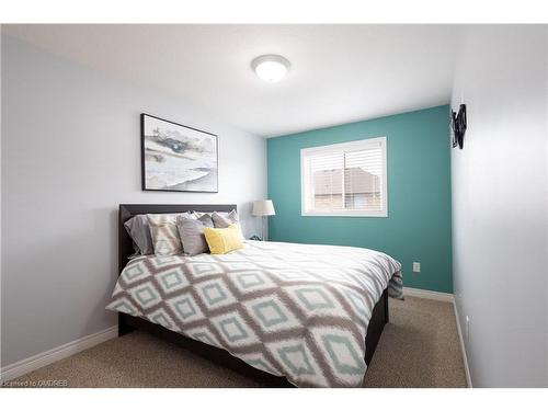 7-615 Rymal Road E, Hamilton, ON - Indoor Photo Showing Bedroom