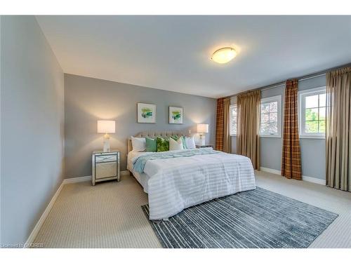 2216 Lapsley Crescent, Oakville, ON - Indoor Photo Showing Bedroom