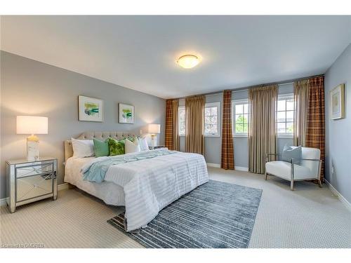 2216 Lapsley Crescent, Oakville, ON - Indoor Photo Showing Bedroom