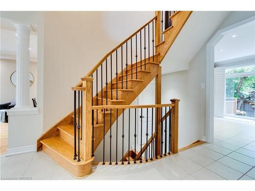 240 Butterfly Lane, Oakville, ON - Indoor Photo Showing Other Room