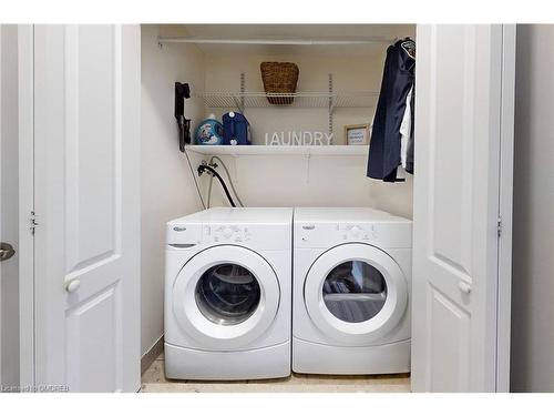 252 Andrews Trail, Milton, ON - Indoor Photo Showing Laundry Room