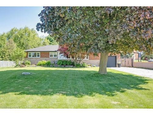 18 Alderson Drive, Hamilton, ON - Outdoor