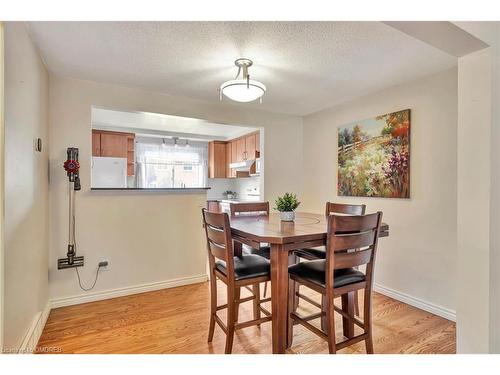 116-151 Gateshead Crescent, Stoney Creek, ON - Indoor Photo Showing Dining Room