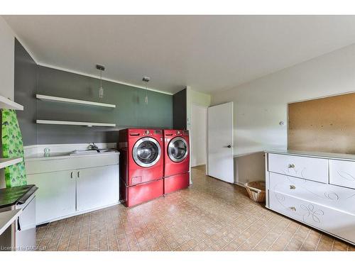2225 Shardawn Mews, Mississauga, ON - Indoor Photo Showing Laundry Room