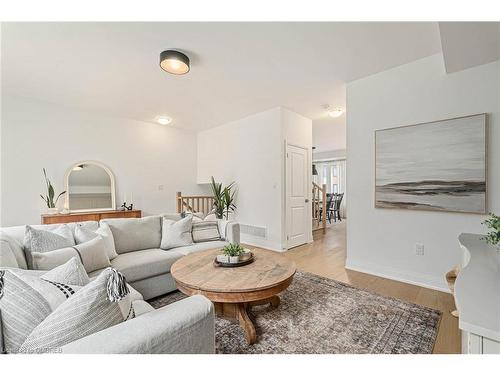 49 Humberstone Drive, Georgetown, ON - Indoor Photo Showing Living Room