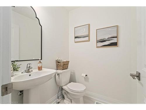 49 Humberstone Drive, Georgetown, ON - Indoor Photo Showing Bathroom