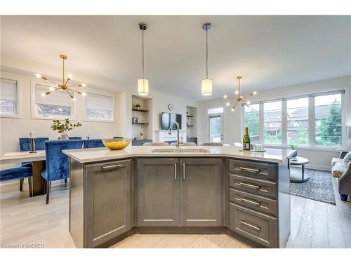 3129 Riverpath Common, Oakville, ON - Indoor Photo Showing Kitchen With Upgraded Kitchen