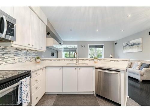 651 Farmstead Drive, Milton, ON - Indoor Photo Showing Kitchen With Double Sink