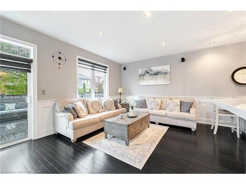 651 Farmstead Drive, Milton, ON - Indoor Photo Showing Living Room