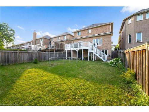 72 Hinrichs Crescent, Cambridge, ON - Outdoor