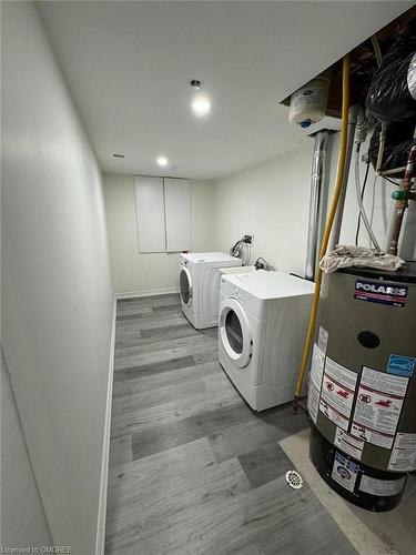 40 Sorrento Street, Kitchener, ON - Indoor Photo Showing Laundry Room