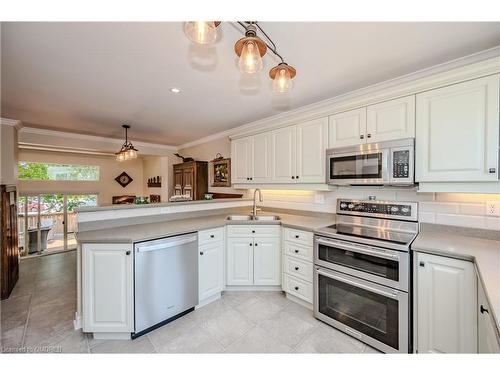 2230 Marine Drive, Oakville, ON - Indoor Photo Showing Kitchen With Double Sink