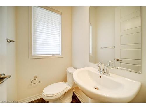 107 Orchardcroft Road, Oakville, ON - Indoor Photo Showing Bathroom