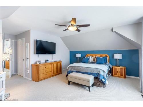 2936 Castlebridge Drive, Mississauga, ON - Indoor Photo Showing Bedroom