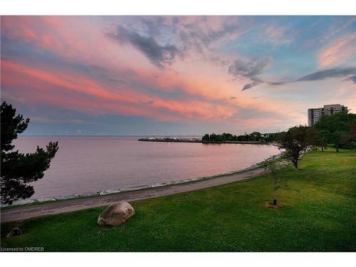 9 Southaven Place, Oakville, ON - Outdoor With Body Of Water With View